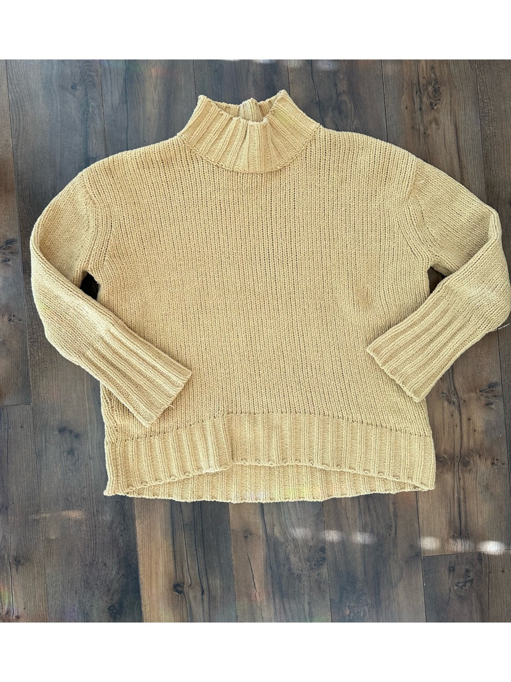 Philosophy Mock Neck Sweater Light Mustard Yellow Beige Medium Cozy